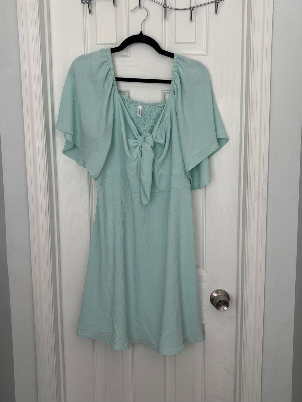 Light Mint Tie-Front Flutter Sleeve Dress